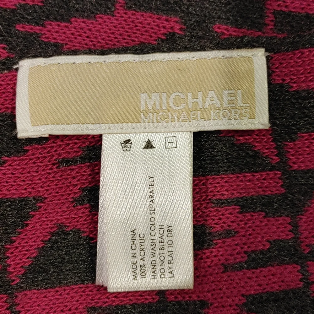 MICHAEL MICHAEL KORS MK LOGO SCRAF, RED/GRAY O/S - Picture 4 of 5